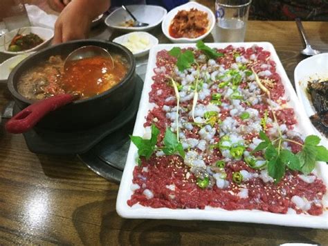 장가네더덕밥, 한국 전통의 맛과 현대의 조화