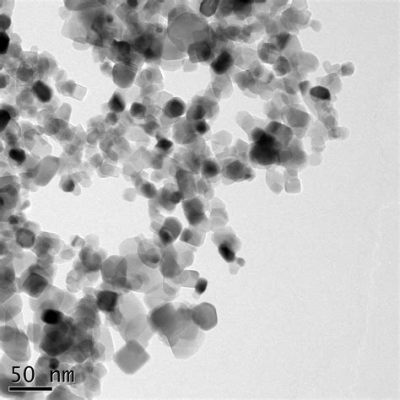  Tio2 Nanopartikkelit: Kuinka Keraaminen Jättiläinen Muuttaa Energiantuotantoa ja Lääketiedettä?!